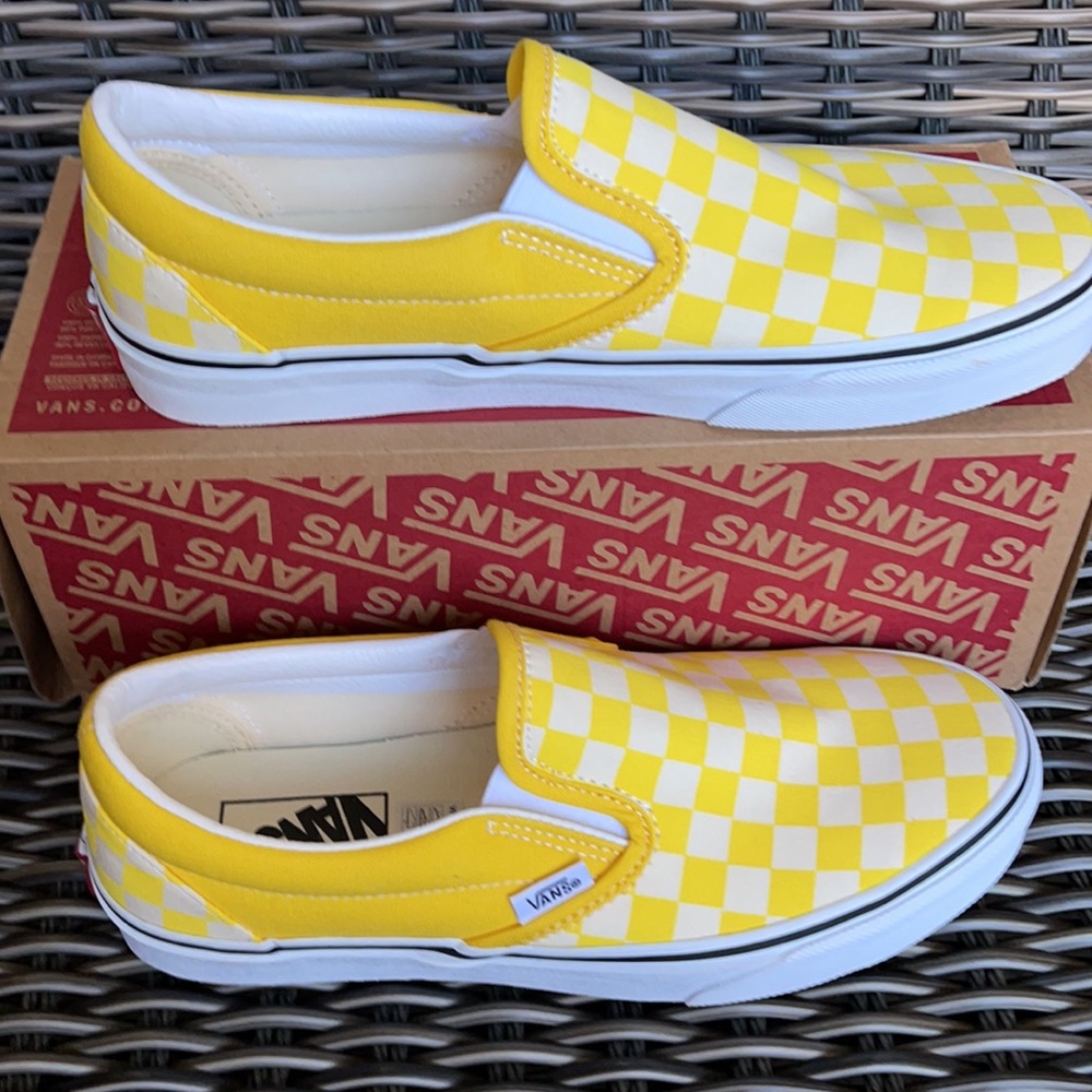 Vans Classic Slip-On Checkerboard Cyber Yellow/True White WMNS - Picture 2 of 16